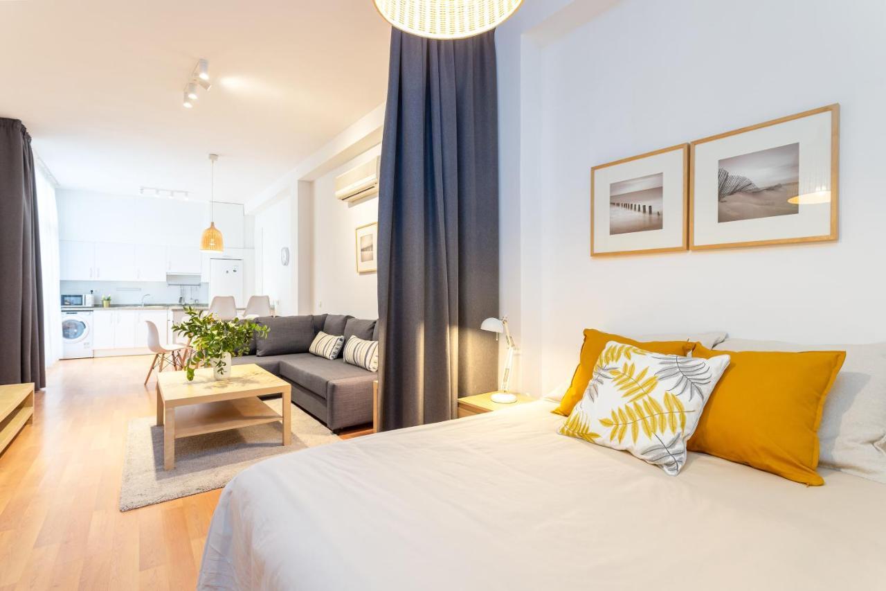 Apartamento Souviron Malaga Exterior photo